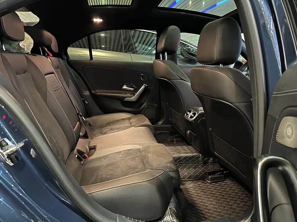 MERCEDES-BENZ A CLASS