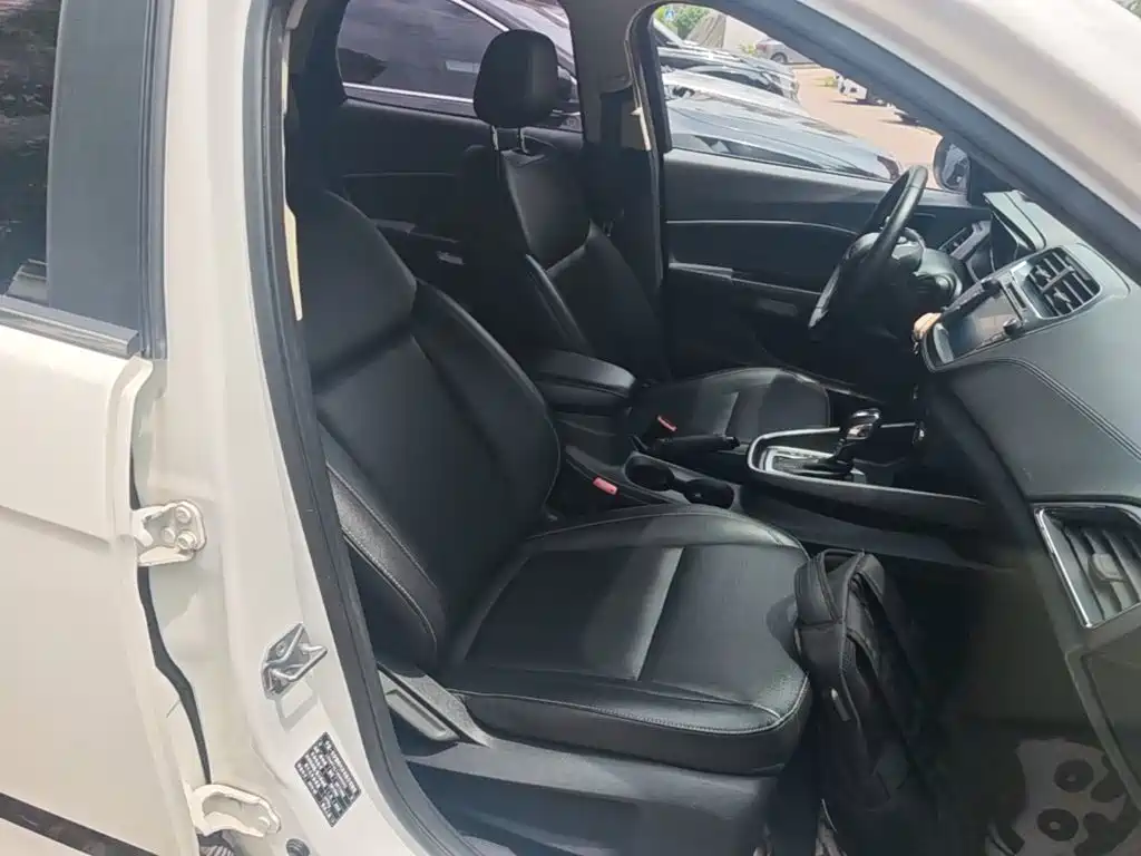 Ford Escort — миниатюра 25