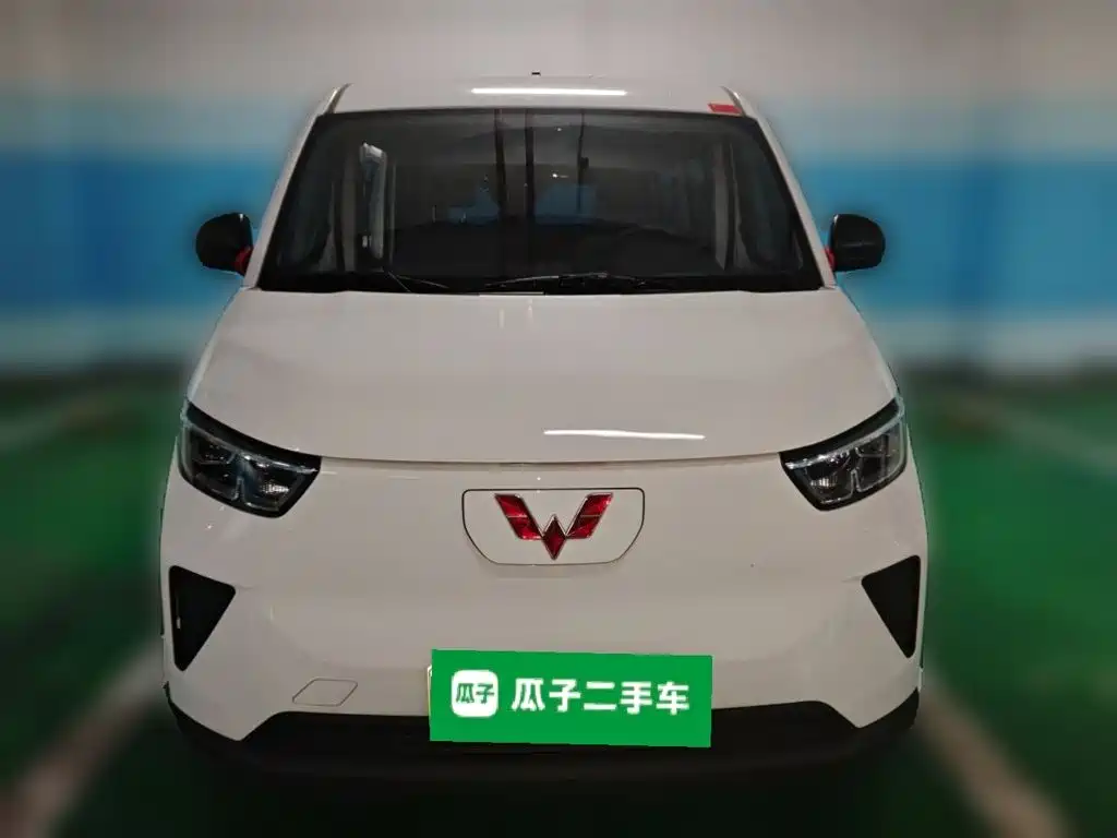 Wuling Yangguang — миниатюра 2