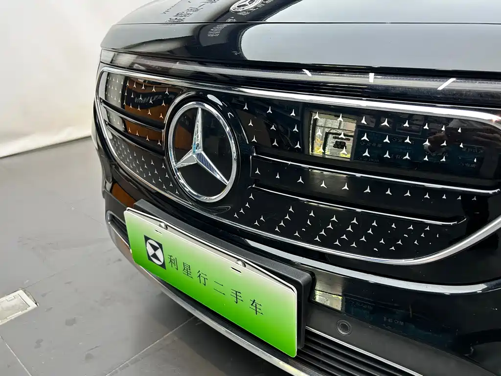 Mercedes-Benz EQB — миниатюра 16