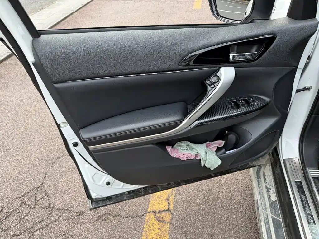 Mitsubishi Eclipse Cross — миниатюра 6