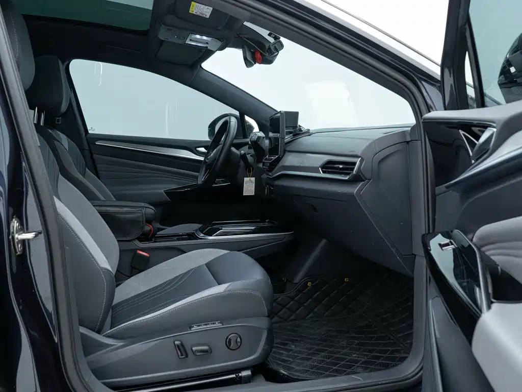 VOLKSWAGEN ID.4 CROZZ