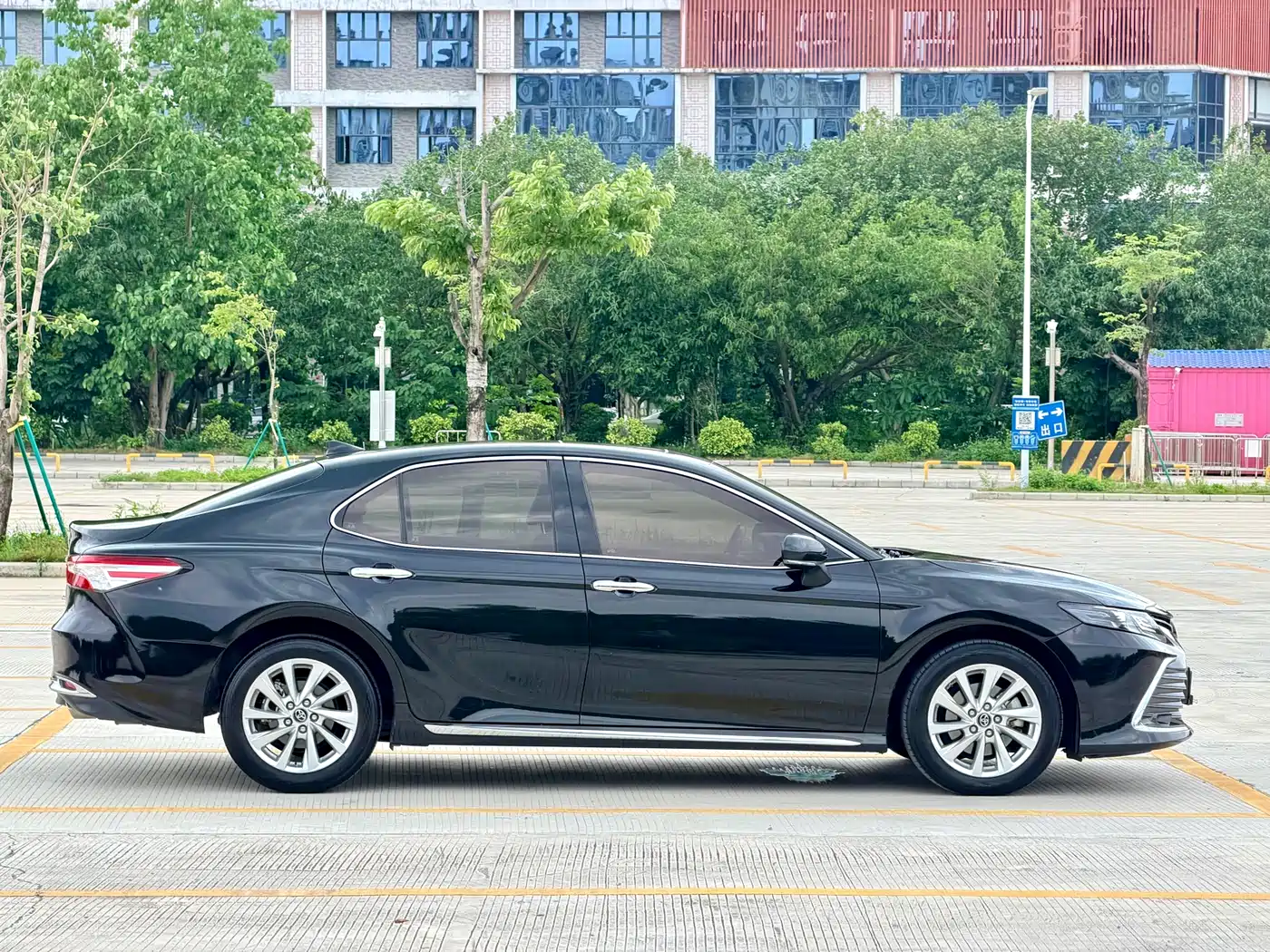 Toyota Camry id 4514155 из Китая 24