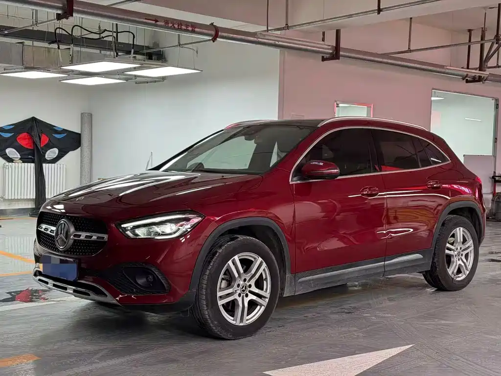 Купить Mercedes-Benz GLA