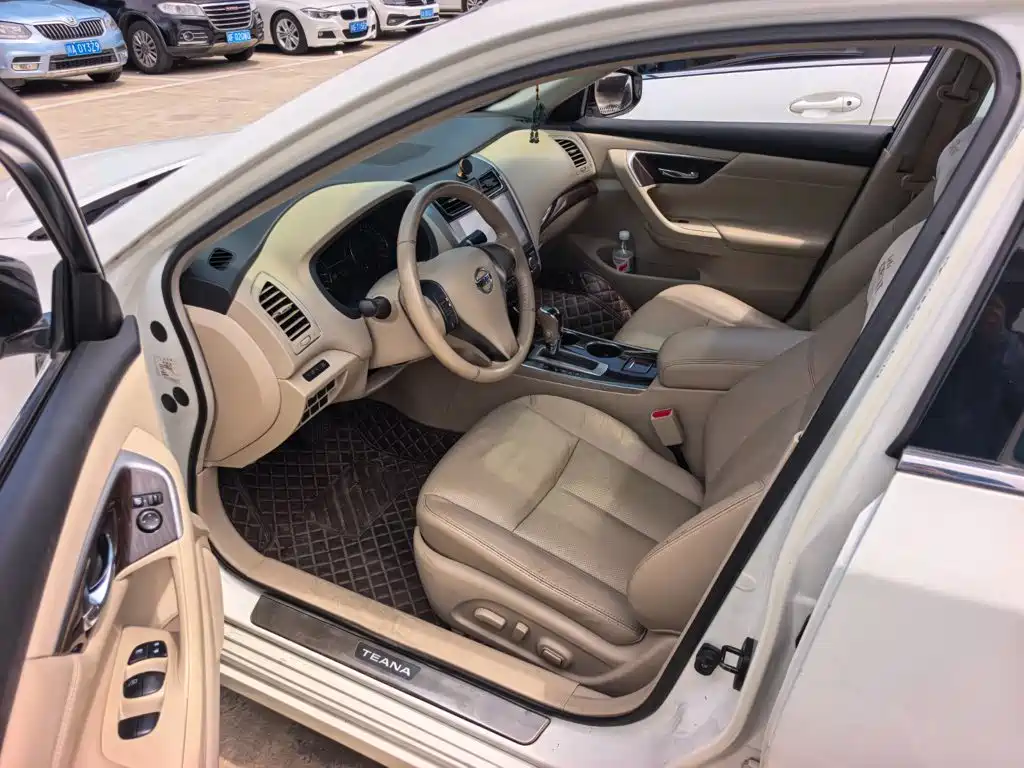 Nissan Teana — миниатюра 8