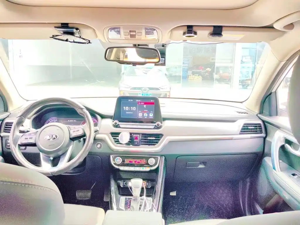 Kia Sportage — миниатюра 13