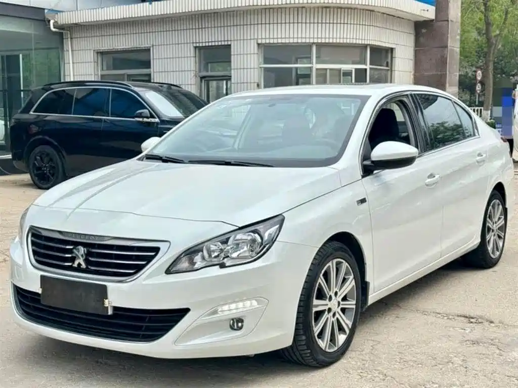 PEUGEOT  408