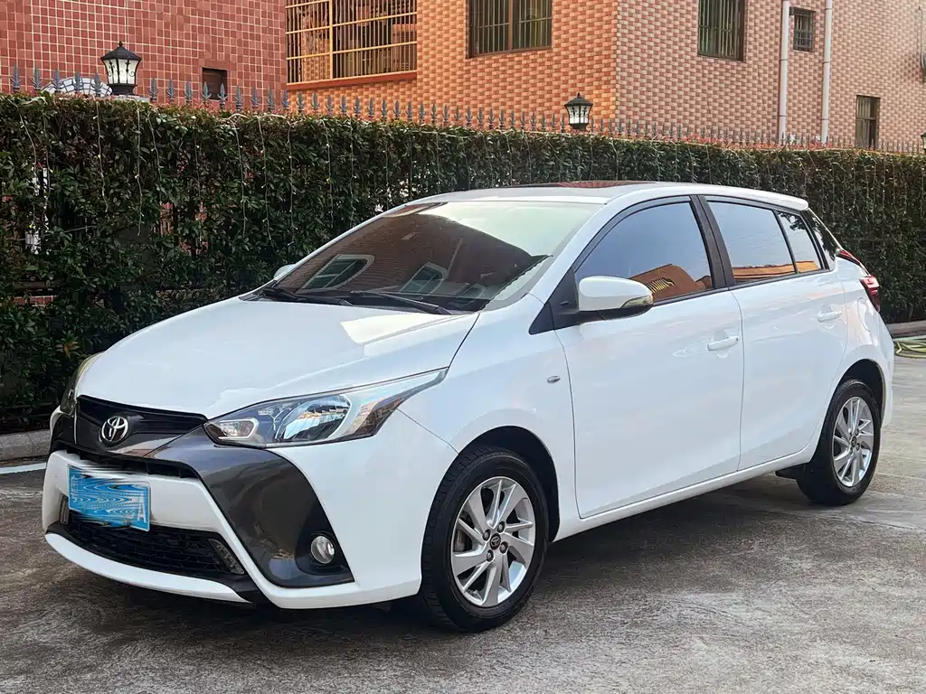 Toyota Yaris L