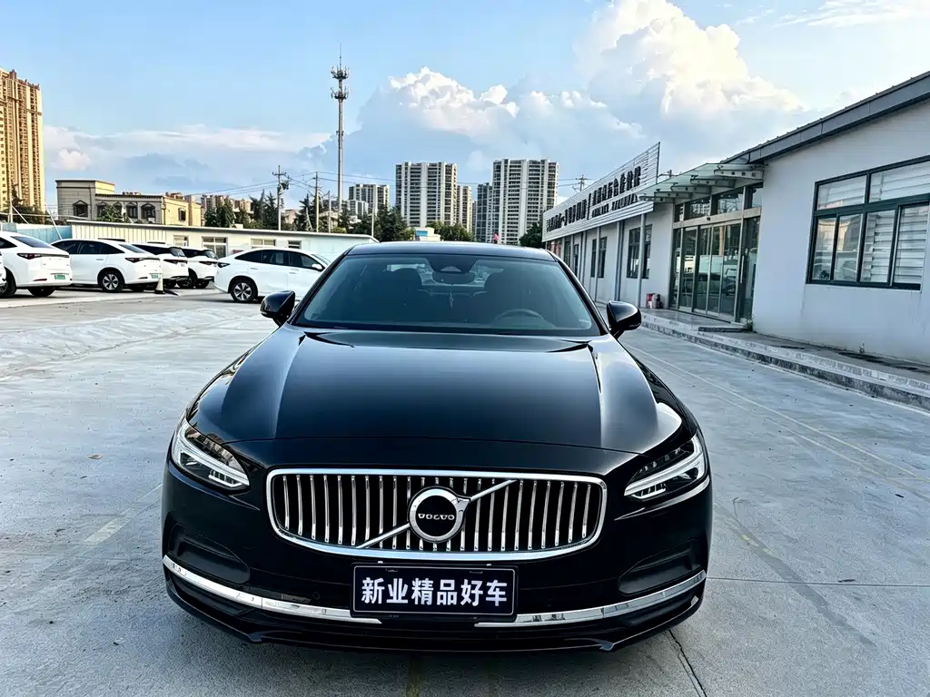 Volvo S90 — миниатюра 3