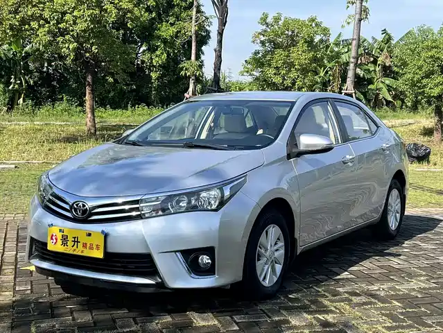 TOYOTA COROLLA 2017