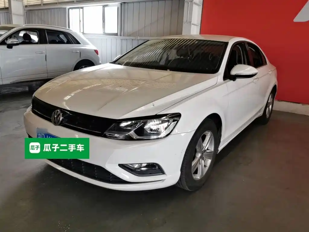 Volkswagen Lamando 2015