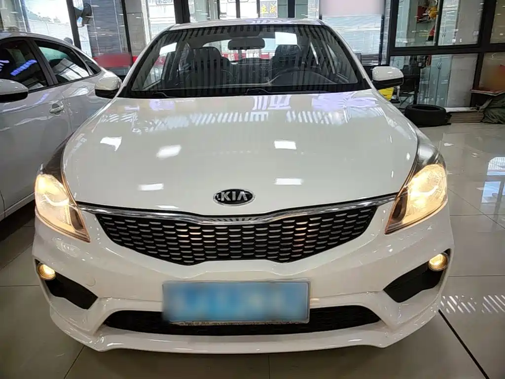 Kia K2 — миниатюра 3