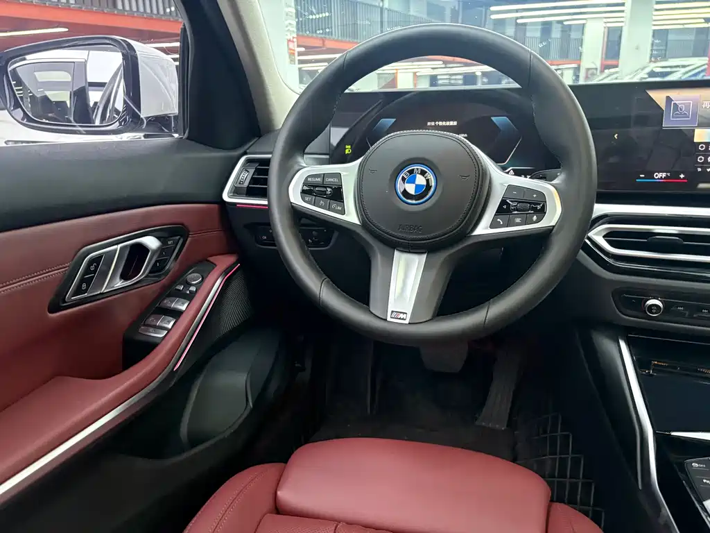 BMW i3 — миниатюра 8
