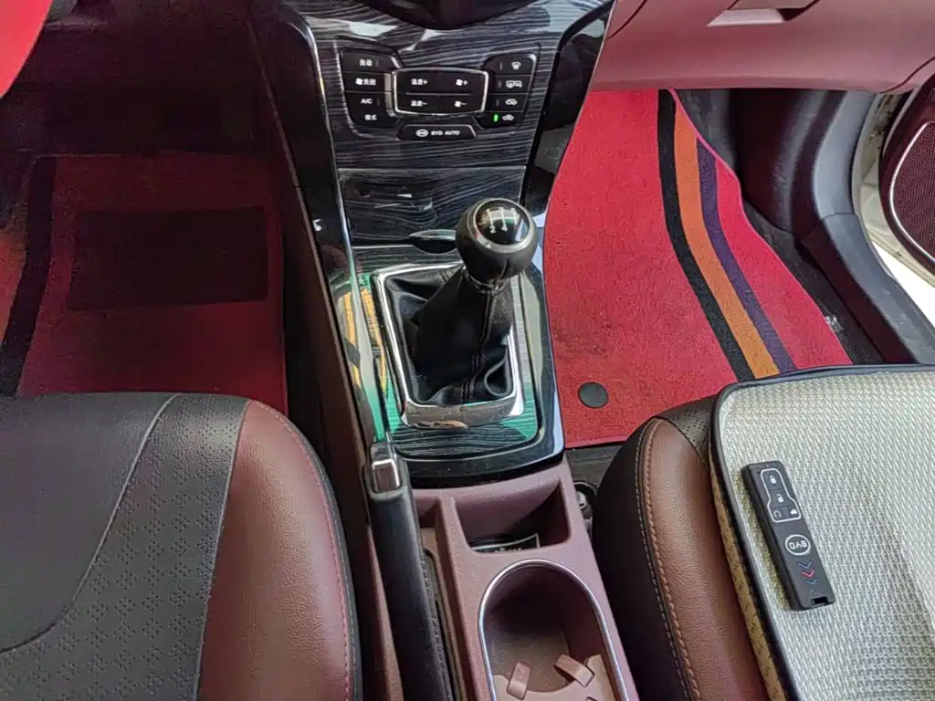 BYD Surui — миниатюра 14
