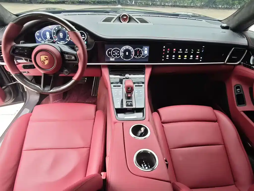 Porsche Panamera 2013 Panamera 4 Platinum Edition 3.6L