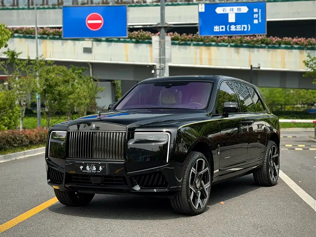 Rolls-Royce Cullinan — миниатюра 2