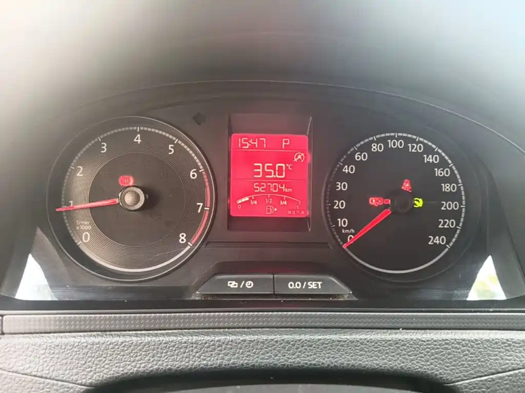 Volkswagen Santana — миниатюра 12