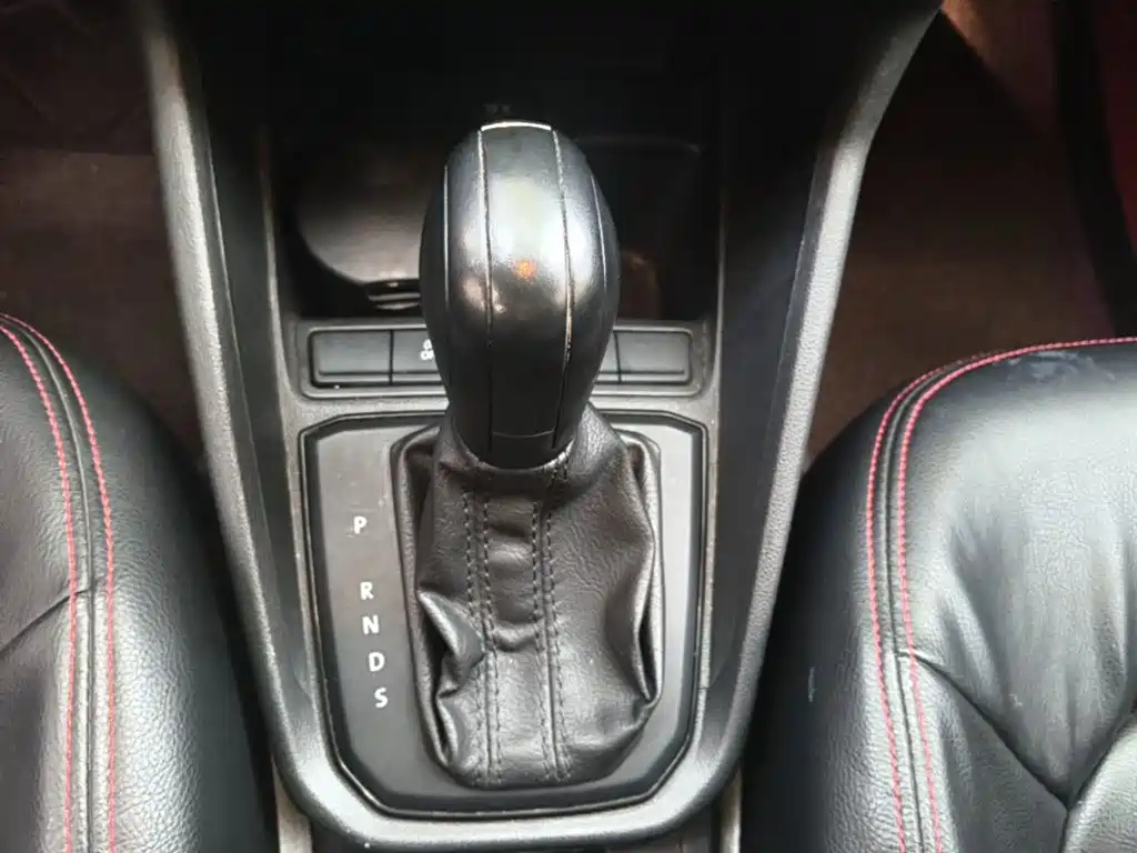 Volkswagen Santana — миниатюра 14
