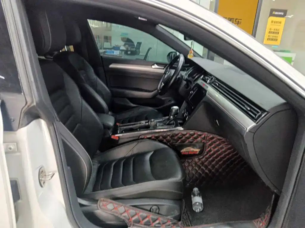 Volkswagen CC — миниатюра 11