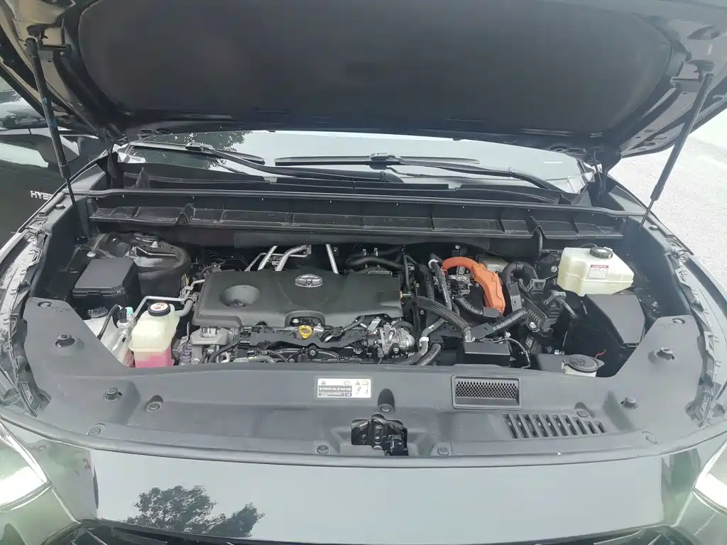 Toyota Crown Kluger — миниатюра 11