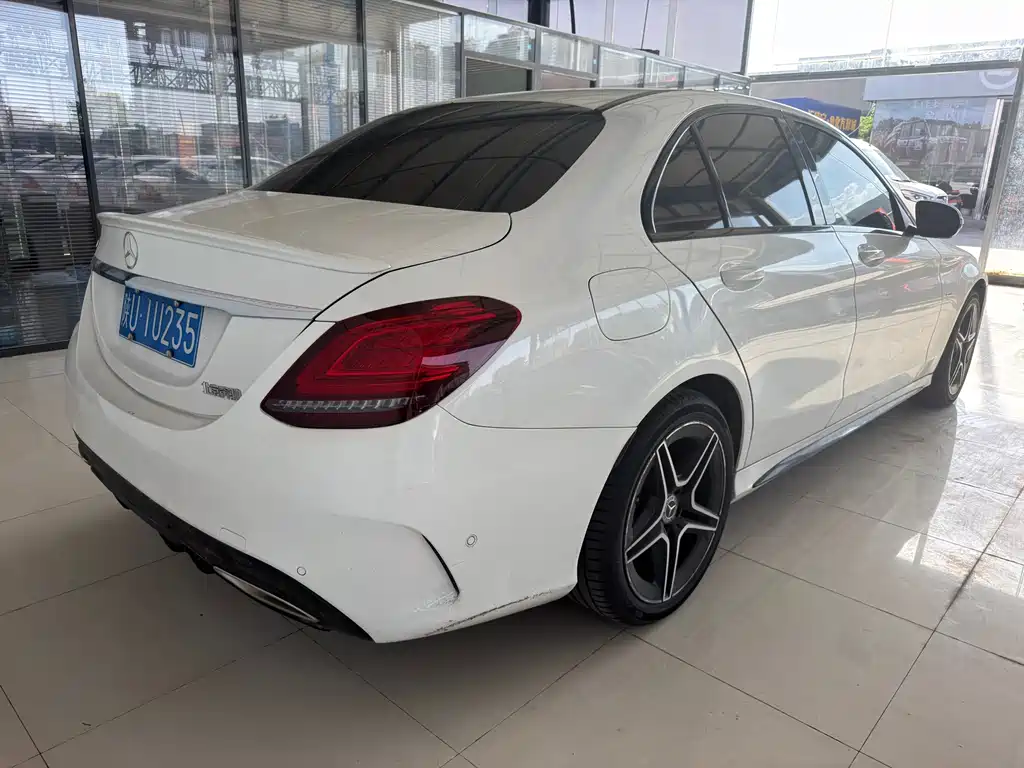 Mercedes-Benz C-Class — миниатюра 9