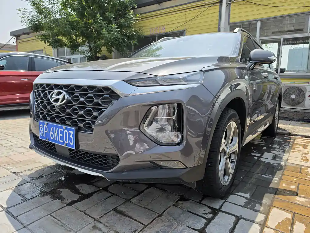 Hyundai Santa Fe 2021