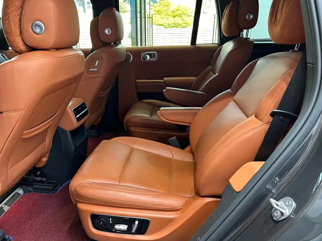 Li Auto Li L8 — миниатюра 6