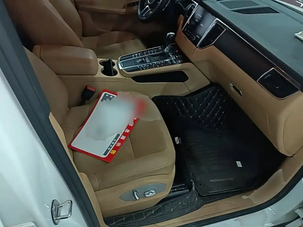 Porsche Macan — миниатюра 25