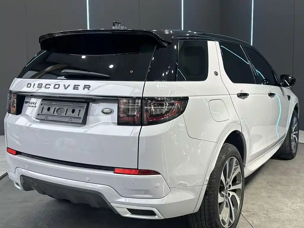 LAND ROVER DISCOVER SPORTS