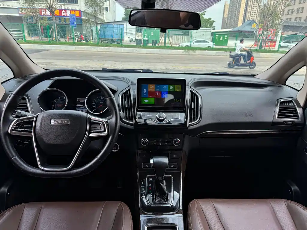 Lifan Xuanlang — миниатюра 4