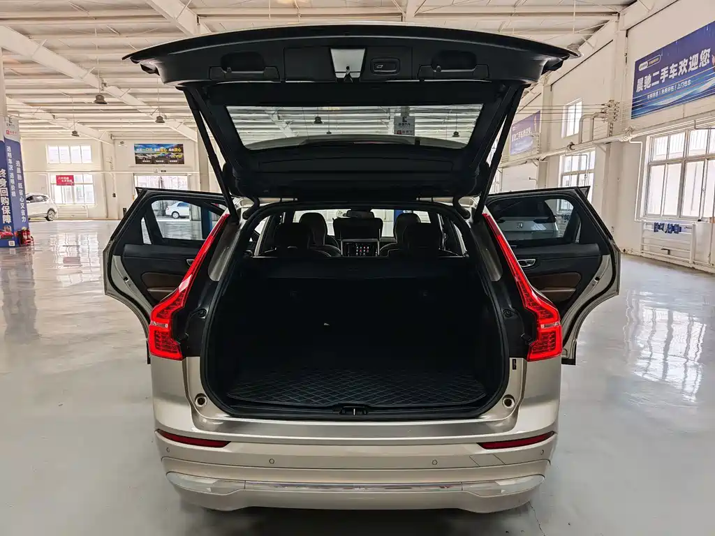 Volvo XC60 — миниатюра 14