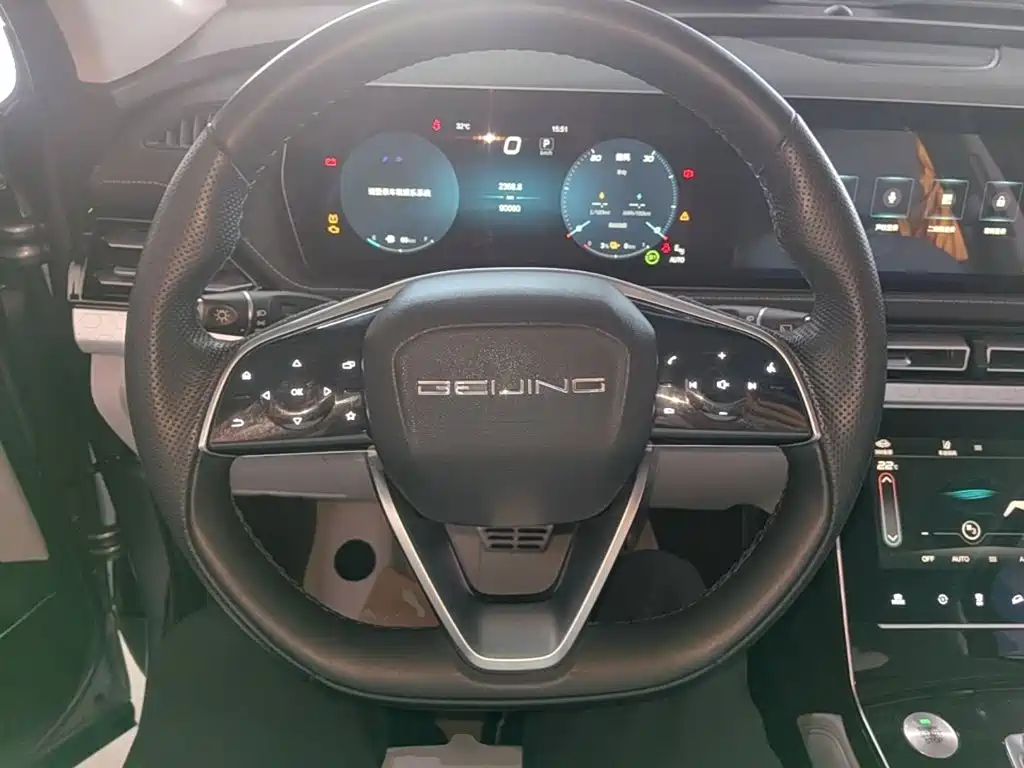 BAIC 北京X7 PHEV — миниатюра 11