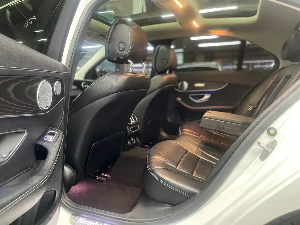 MERCEDES-BENZ C CLASS