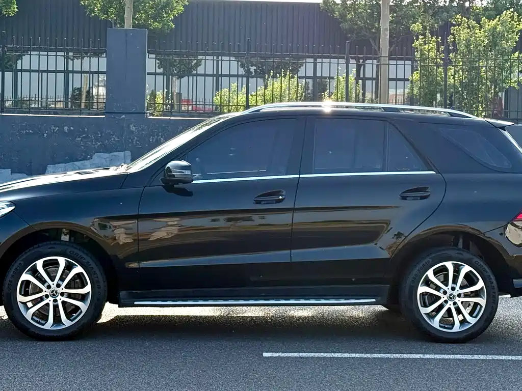 Mercedes-Benz GLE 2017 GLE 320 4MATIC