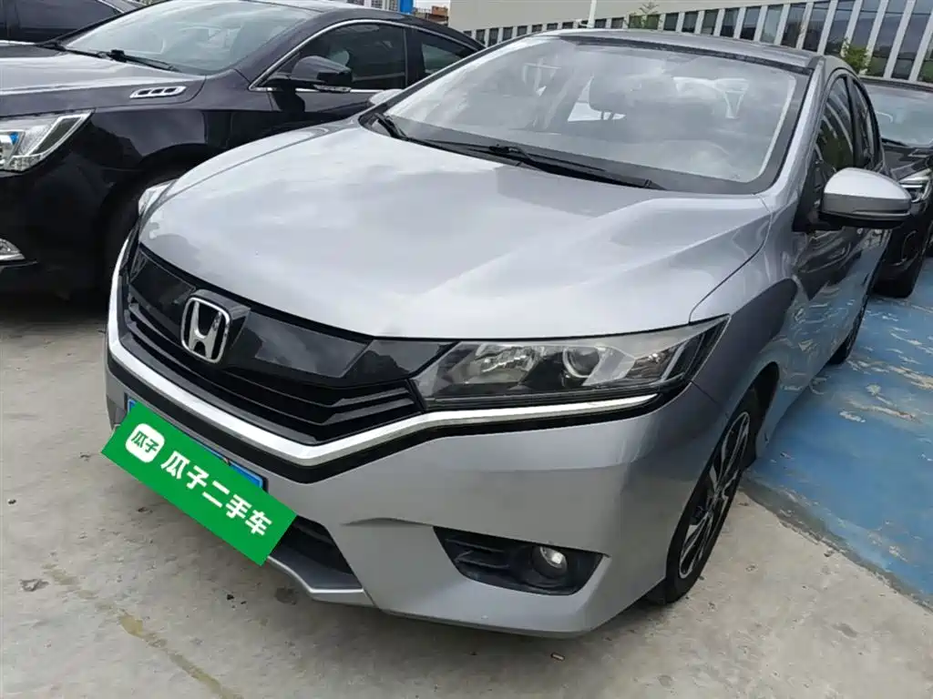 Honda Greiz 2016