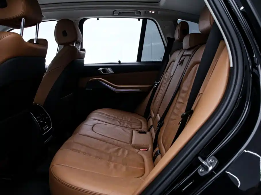 BMW X5 (Import) — миниатюра 17