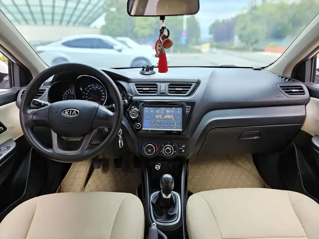Kia K2 — миниатюра 4