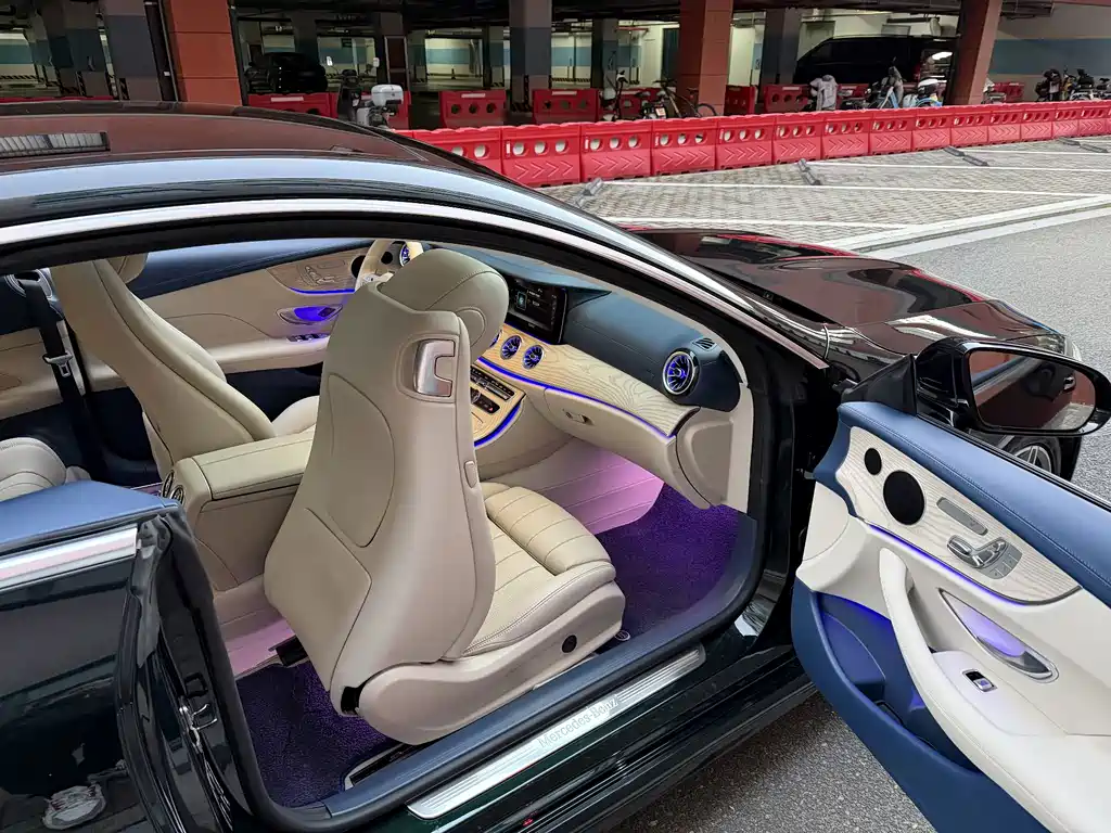 Mercedes-Benz E-Class (Import) — миниатюра 28