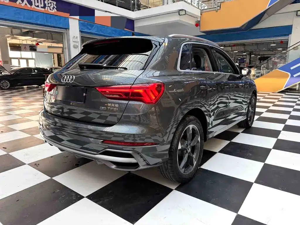 Audi Q3 — миниатюра 18
