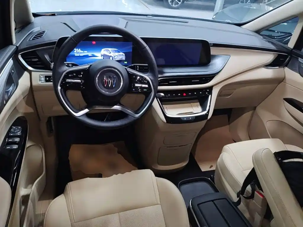 Buick GL8 Hybrid — миниатюра 10