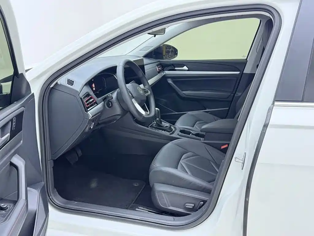Volkswagen Lavida — миниатюра 9