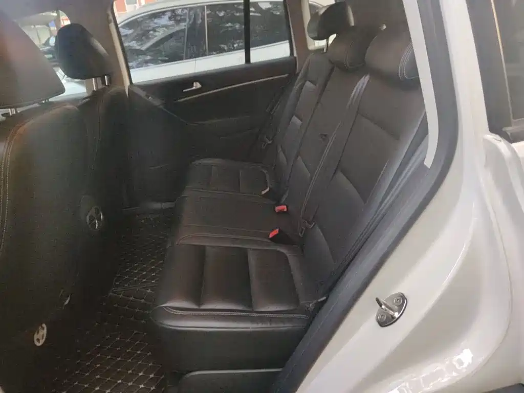Volkswagen Tiguan — миниатюра 15
