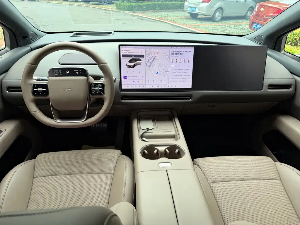 Li Auto Идеальный i6 — миниатюра 6