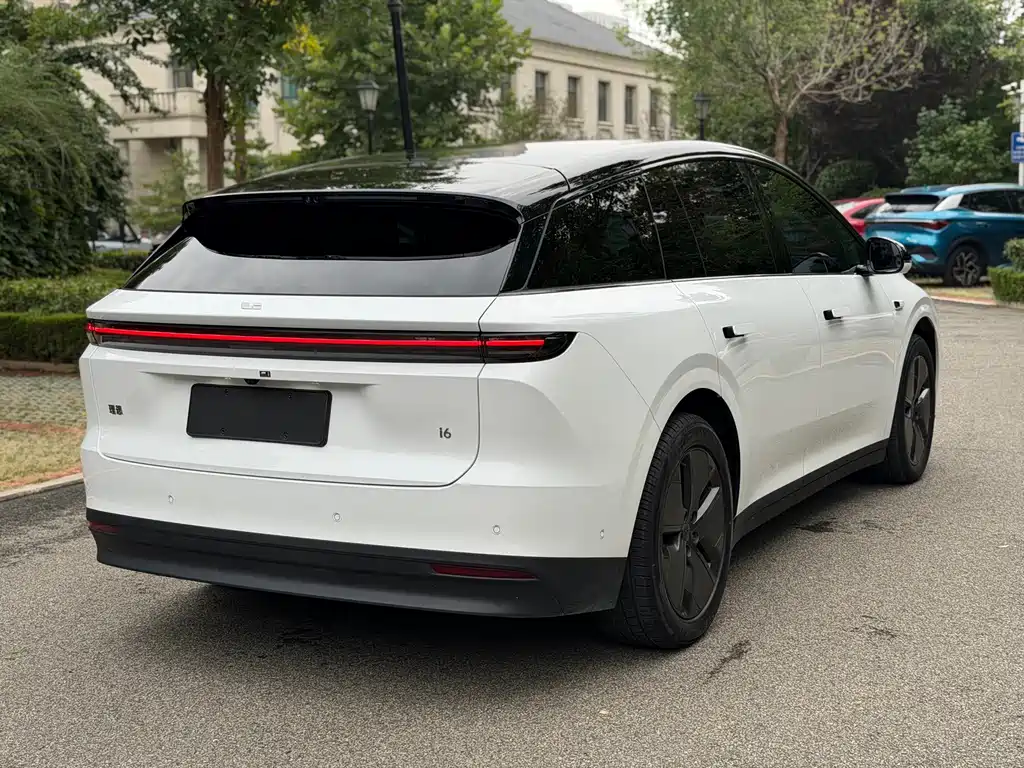 Li Auto Идеальный i6 — миниатюра 12