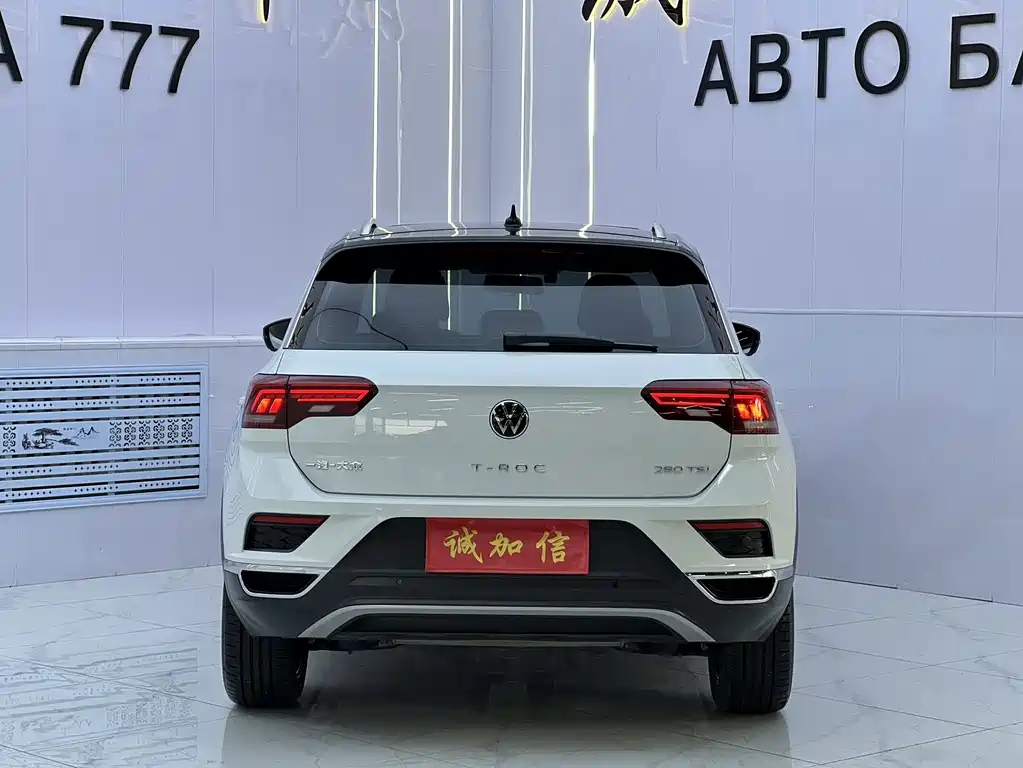 Volkswagen T-Roc — миниатюра 3