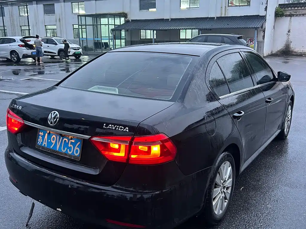 Volkswagen Lavida — миниатюра 12