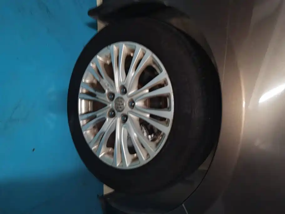 Buick Excelle — миниатюра 6