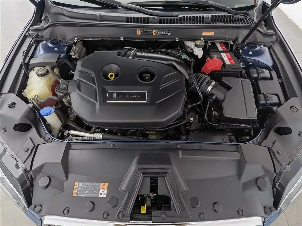 Lincoln MKZ 2019 2.0T Premium VI