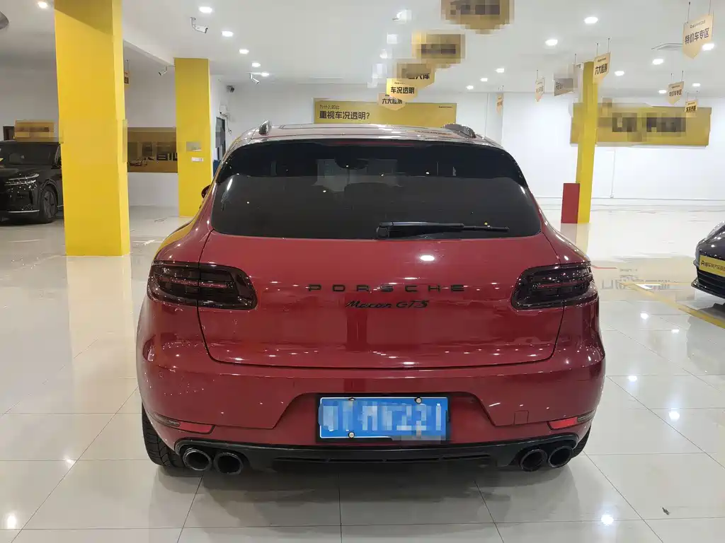 Porsche Macan — миниатюра 5