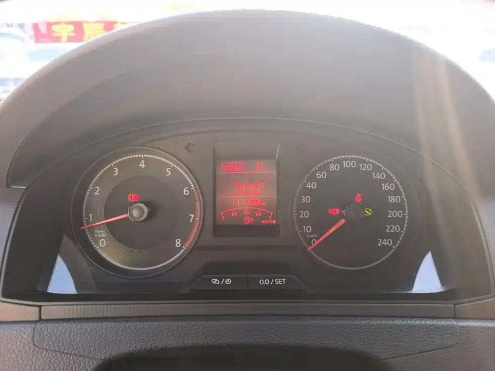 Volkswagen Santana — миниатюра 12
